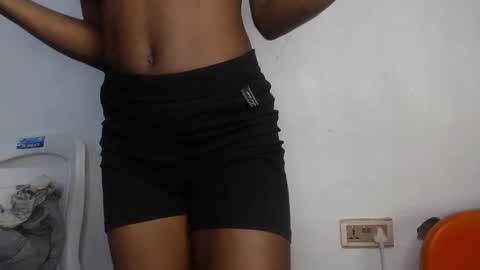 Snapshot of mandymia chatting on 26, 10, 2025 mandymia online show from 26, 10, 2025