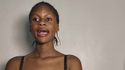 Snapshot of mandymia chatting on 31, 10, 2025 mandymia online show from 31, 10, 2025