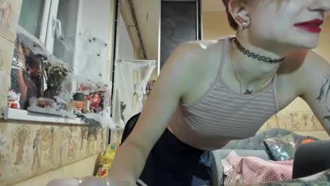 Snapshot of mandyshine chatting on 4, 10, 2025 Mandy online show from 4, 10, 2025