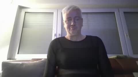 mandywinger online show from 27, 10, 2025