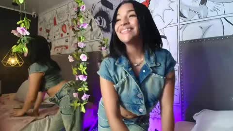 manelyk_evanss online show from 13, 5, 2026
