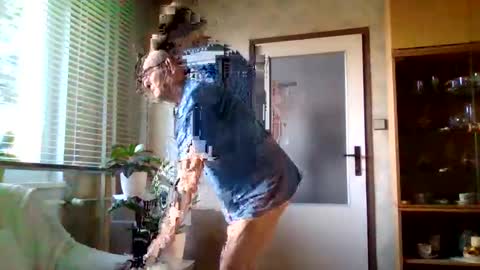 manes5858 online show from 8, 4, 2026