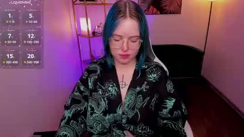manic_pixie_ online show from 16, 7, 2026
