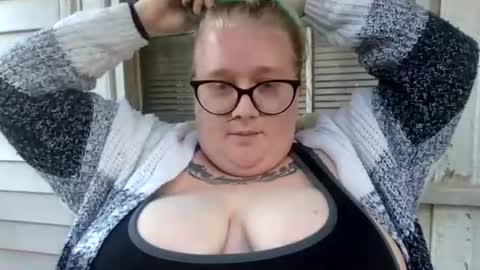 Snapshot of manicpixiepop chatting on 29, 7, 2026 ManicPixiePop online show from 29, 7, 2026