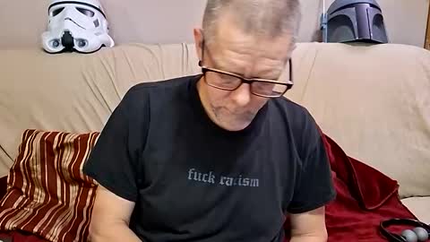 Dickinabox online show from 22, 11, 2025