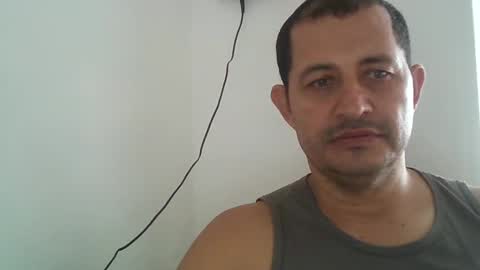 Snapshot of manmol69 chatting on 28, 10, 2025 el sarco online show from 28, 10, 2025