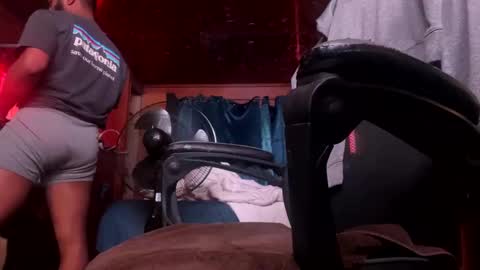 Snapshot of manohsteel1 chatting on 28, 10, 2025 manohsteel1 online show from 28, 10, 2025