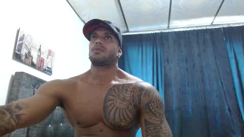 Manolo online show from 8, 2, 2025