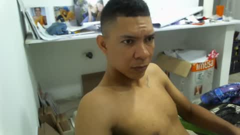 Snapshot of manu489 chatting on 15, 6, 2026 tibisay online show from 15, 6, 2026