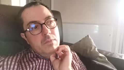 Snapshot of manu5933 chatting on 6, 1, 2025 manu5933 online show from 6, 1, 2025