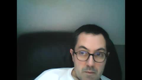 Snapshot of manu5933 chatting on 1, 2, 2025 manu5933 online show from 1, 2, 2025