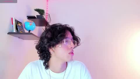 Manuel online show from 6, 10, 2025