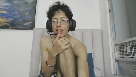 Snapshot of manu_vera8 chatting on 8, 4, 2026 Manuel online show from 8, 4, 2026