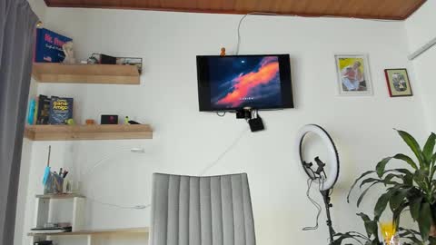 manucute 23  online show from 3, 2, 2026