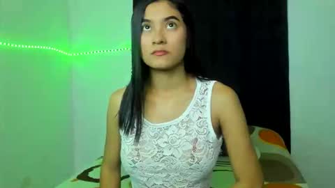 Snapshot of manuela444 chatting on 20, 5, 2026 manuela444 online show from 20, 5, 2026