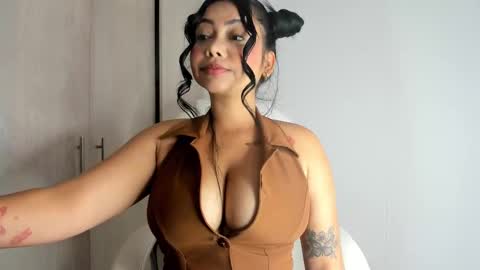 Snapshot of manuela_anderson chatting on 20, 9, 2025 MANUELA online show from 20, 9, 2025