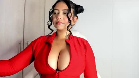 Snapshot of manuela_anderson chatting on 14, 10, 2025 MANUELA online show from 14, 10, 2025