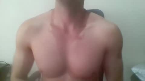 manuelcadavid18 online show from 28, 4, 2026