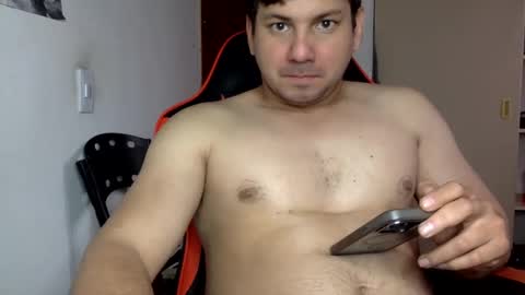 Snapshot of manuelle_francesco chatting on 6, 10, 2025 Manu online show from 6, 10, 2025