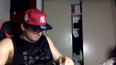 Snapshot of manuelle_francesco chatting on 21, 12, 2025 Manu online show from 21, 12, 2025