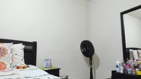 Mara online show from 28, 1, 2025