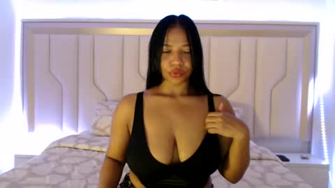 Snapshot of mara_sex chatting on 10, 7, 2026 pao online show from 10, 7, 2026