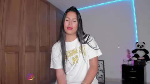 Snapshot of maragirl chatting on 1, 3, 2025 Mara online show from 1, 3, 2025