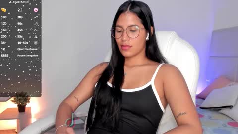 Snapshot of maragirl chatting on 25, 9, 2025 Mara online show from 25, 9, 2025