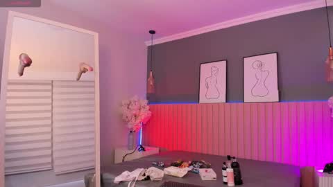 Mara  online show from 3, 12, 2025