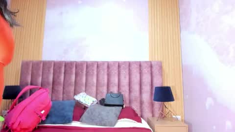 maralinette22 online show from 5, 2, 2026