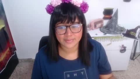 Mara Silk online show from 24, 10, 2025