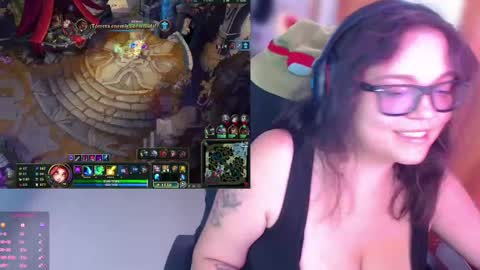 Snapshot of marcela2101 chatting on 5, 3, 2025 marcela2101 online show from 5, 3, 2025