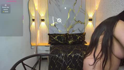 Snapshot of marcela_silva chatting on 27, 10, 2025 marcela_silva online show from 27, 10, 2025