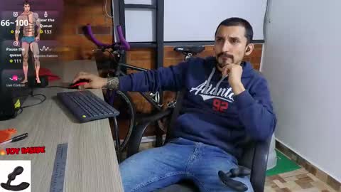 Marck  Independent model  online show from 5, 10, 2025