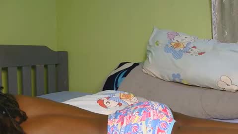 marclyne_cy online show from 20, 11, 2025