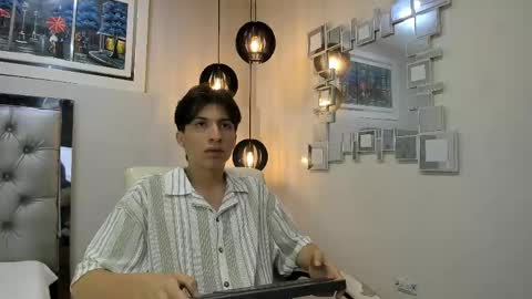 marcoviolet online show from 4, 6, 2026