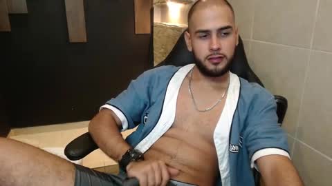 Snapshot of marcus_soler chatting on 16, 12, 2025 marcus_soler online show from 16, 12, 2025