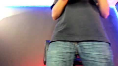 Snapshot of marcusgrayy chatting on 8, 4, 2026 Marcus online show from 8, 4, 2026