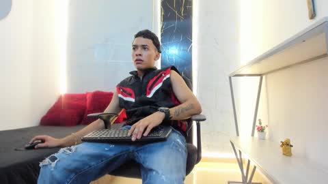 Snapshot of marcuslux_ chatting on 7, 2, 2026 MARCUS online show from 7, 2, 2026