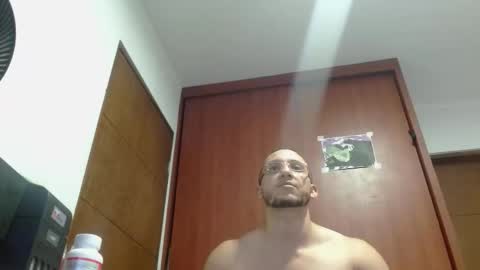   online show from 30, 3, 2026