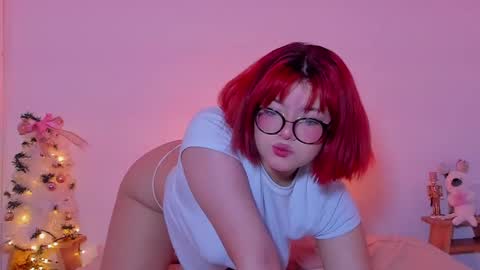 Snapshot of marcy_grey chatting on 17, 12, 2024 danna online show from 17, 12, 2024