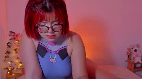 Snapshot of marcy_grey chatting on 19, 12, 2024 danna online show from 19, 12, 2024