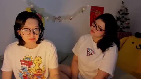 Snapshot of marcy_grey chatting on 15, 12, 2025 danna online show from 15, 12, 2025