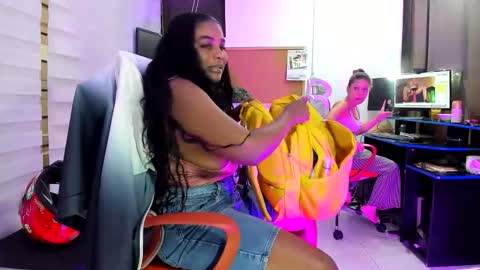 Snapshot of mareiaa chatting on 15, 5, 2026 Mareia online show from 15, 5, 2026