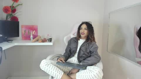 marfilastrom online show from 15, 1, 2025