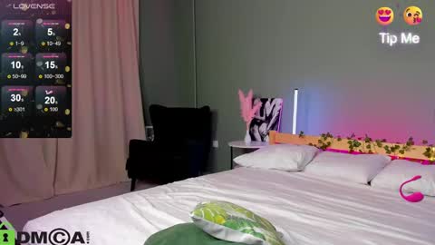 Snapshot of margaret_clark chatting on 12, 12, 2024 Margaret Clark online show from 12, 12, 2024