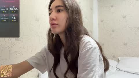 Snapshot of margaretawieczorek chatting on 7, 6, 2026 Emily online show from 7, 6, 2026