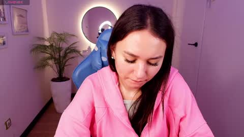 Snapshot of margeritirell chatting on 10, 7, 2026 Margo online show from 10, 7, 2026