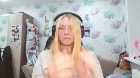 Snapshot of margheritasteinlicht chatting on 19, 12, 2025 Lea online show from 19, 12, 2025