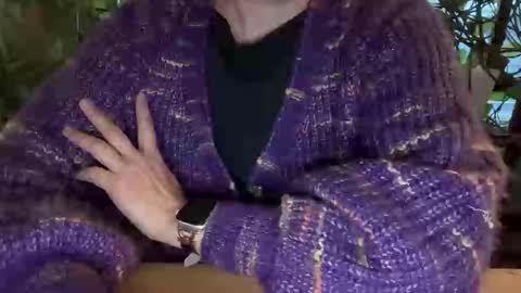 Snapshot of margolane chatting on 9, 1, 2026 Elle online show from 9, 1, 2026